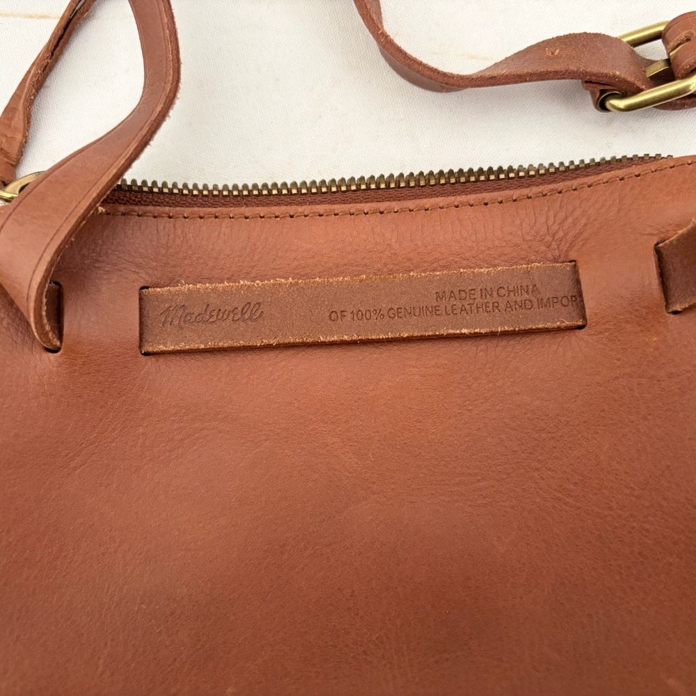 Madewell the Simple Pouch Belt Bag in Saddle Brown Leather - Picture 4 of 5